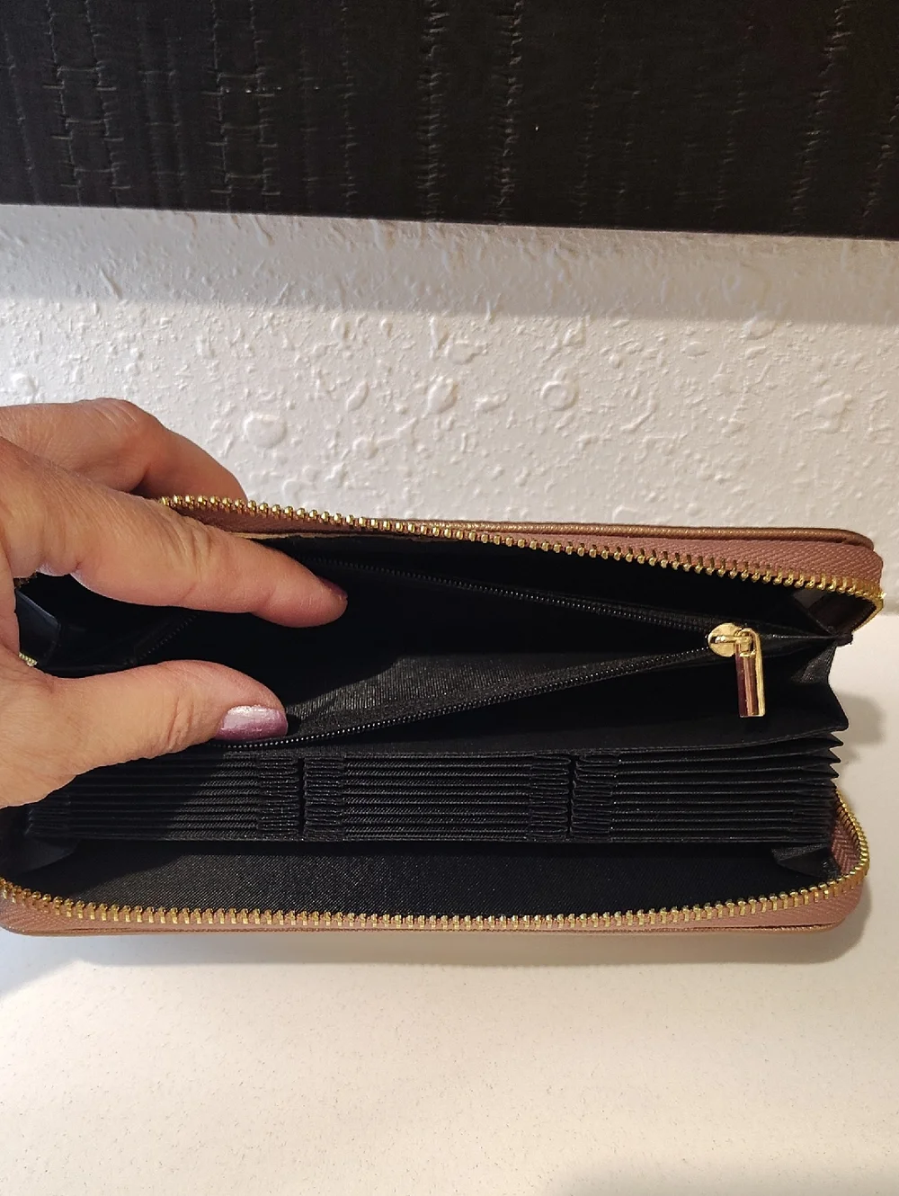 3/$20 Wallet - Zip Around Multiple Accordion With Card Holders! 😁